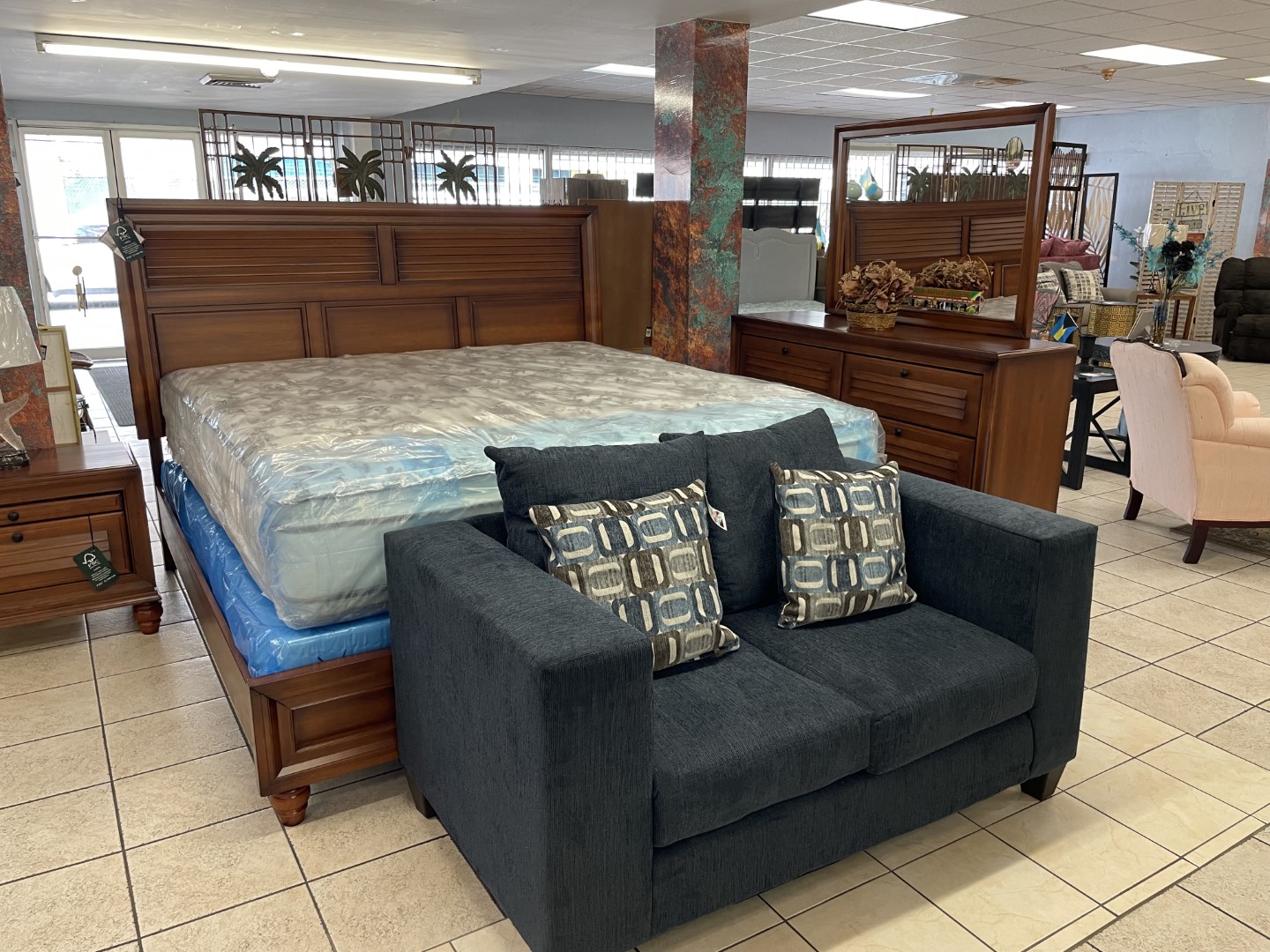 New At Donalds Furniture