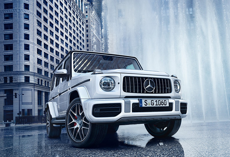 Advanced luxury, unwavering confidence, and extensive individualisation is yours, with the Mercedes AMG G 63.